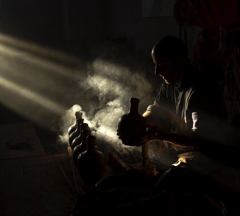 Master of pottery in Cappadocia, Turkey